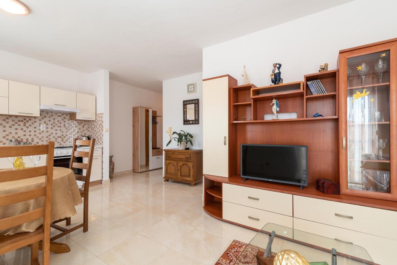 Apartman Dildo Lejlighed Trogir Eksteriør billede