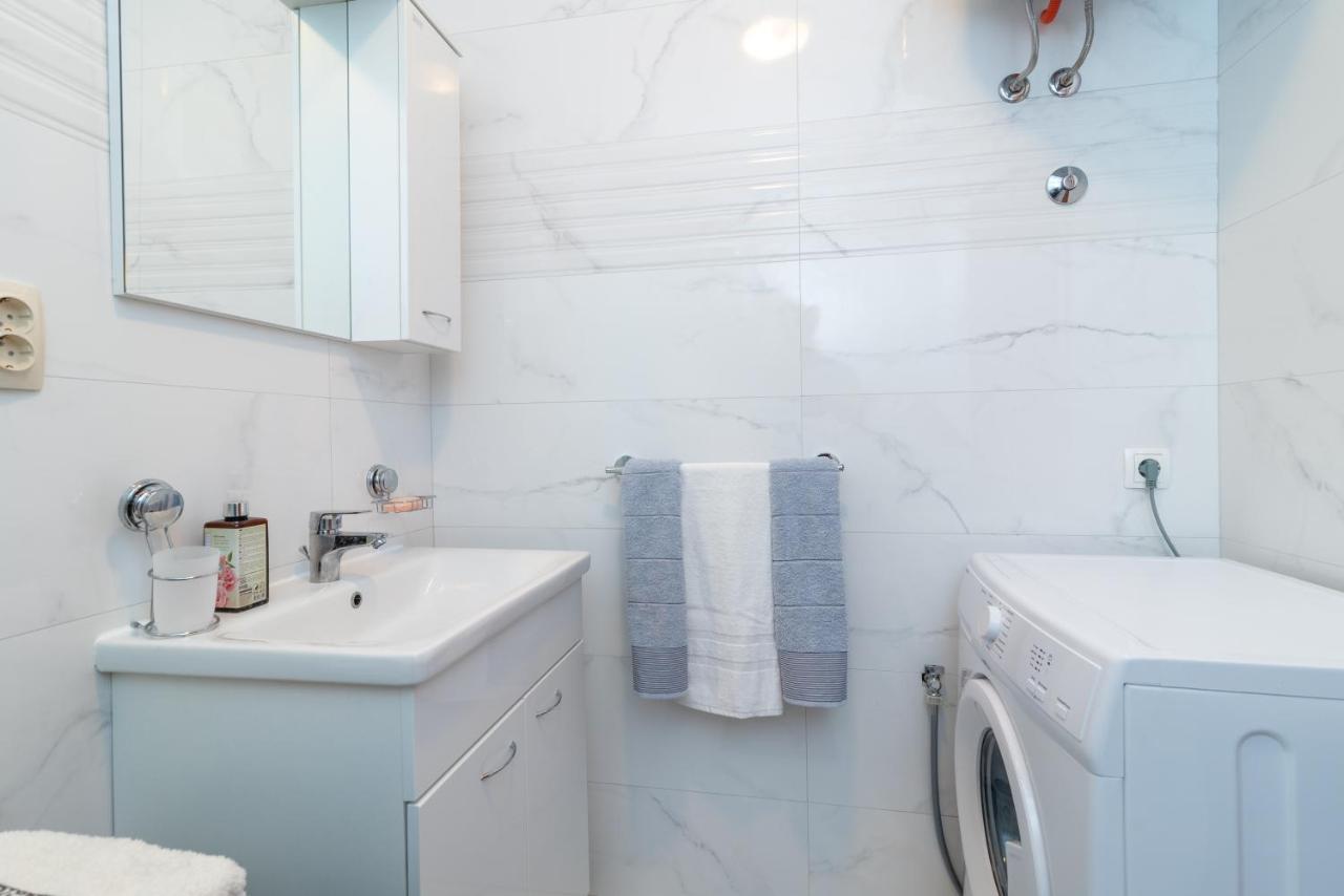 Apartman Dildo Lejlighed Trogir Eksteriør billede